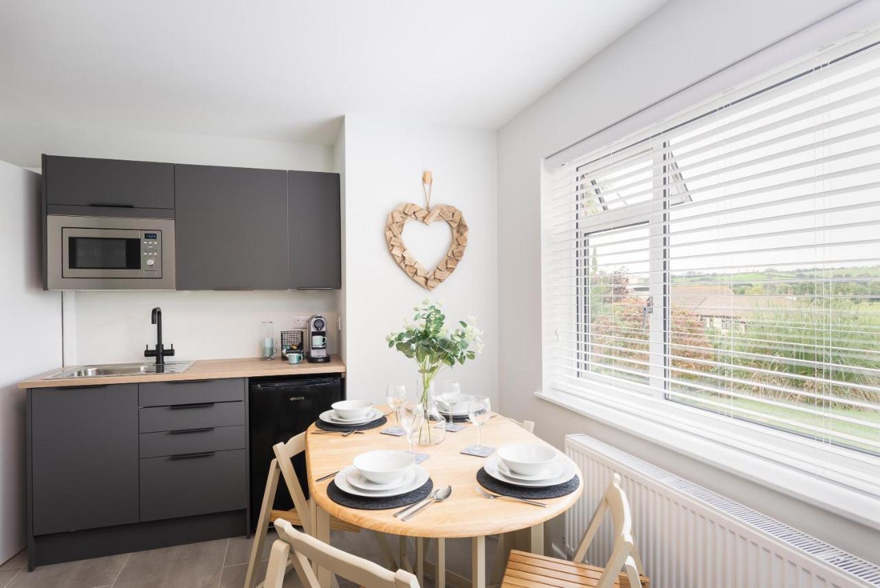 River Retreat Apartment Exeter - River Views & Parking 外观 照片